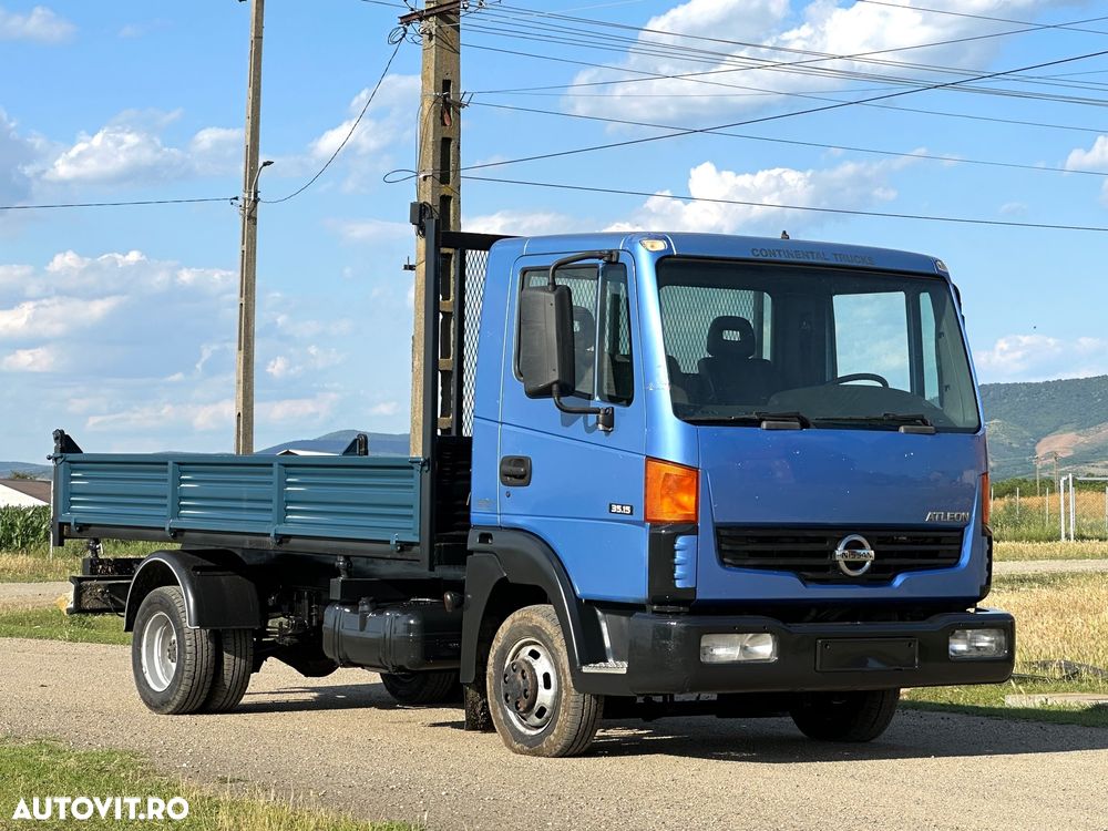Nissan Atleon - 2