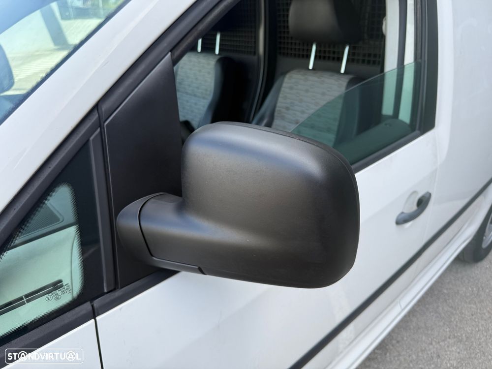 VW Caddy - 25