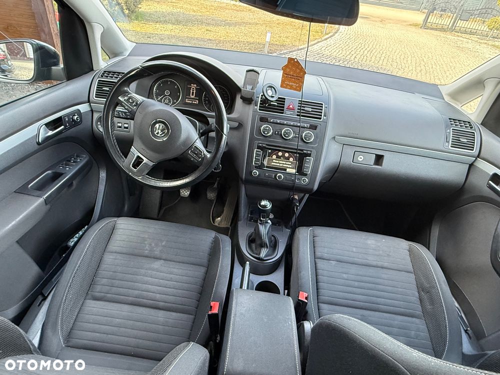 Volkswagen Touran 2.0 TDI DPF Comfortline - 19