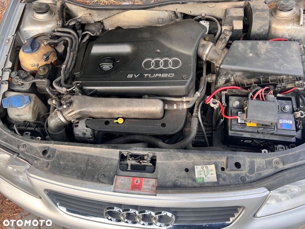 Audi A3 3-drzwiowe 1.8T Ambition - 3