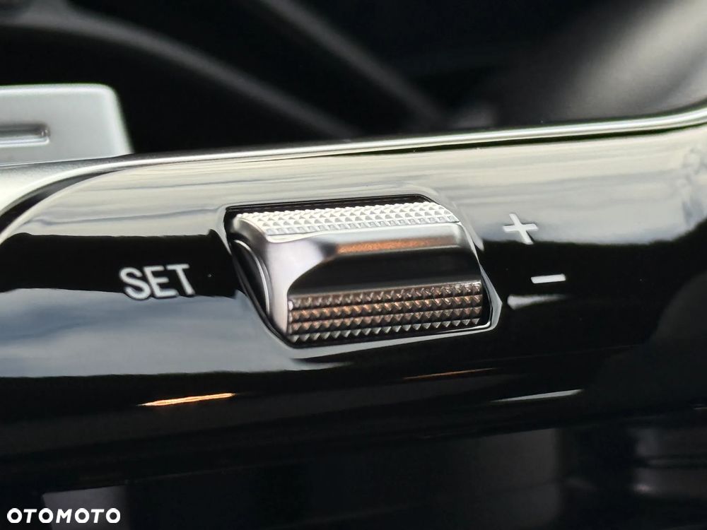 Mercedes-Benz CLA 200 58kWh - 16