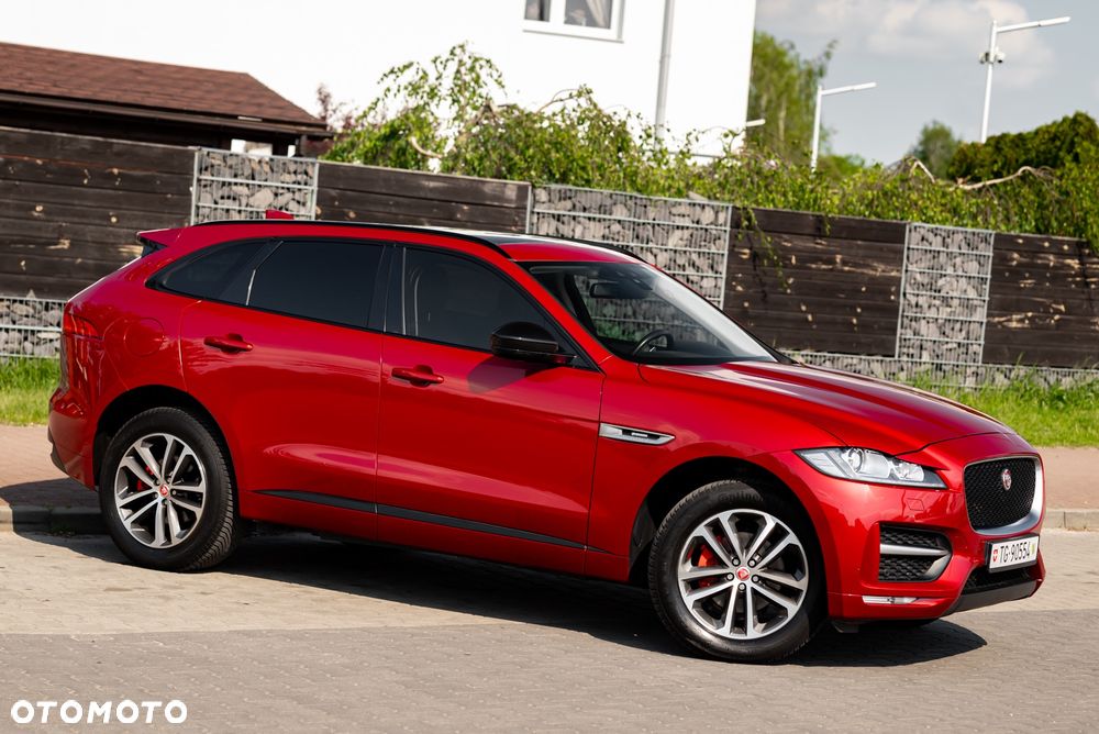 Jaguar F-Pace 20d AWD R-Sport - 7