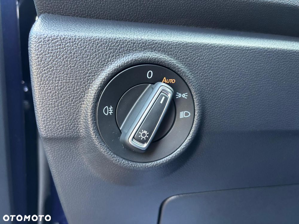 Volkswagen T-Roc 1.6 TDI SCR DPF IQ Drive - 31