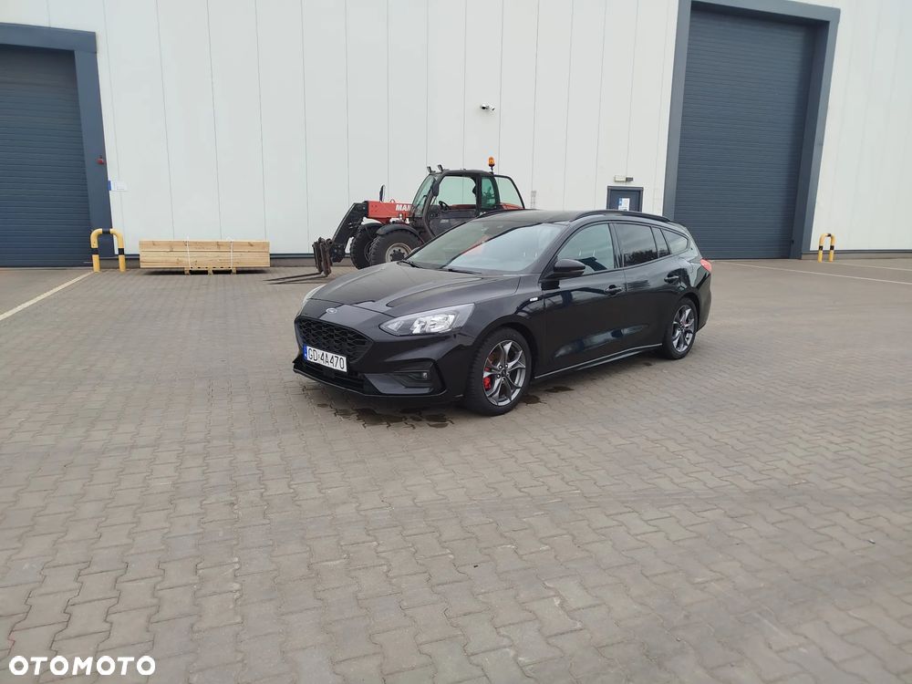 Ford Focus 1.5 EcoBoost ST-Line - 1