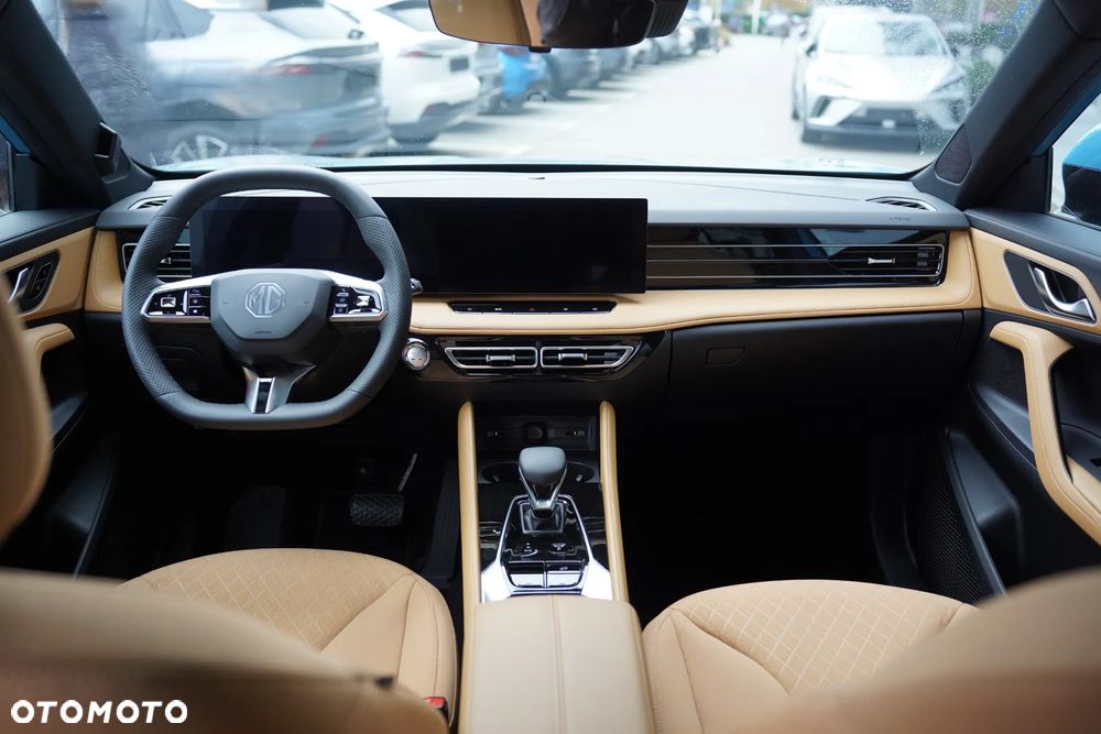 MG HS 1.5 T-GDI Excite DCT - 31