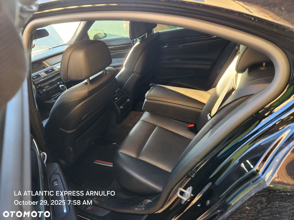 BMW Seria 7 - 8