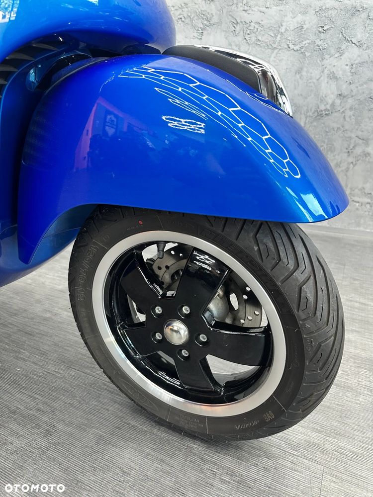Vespa GTS - 27
