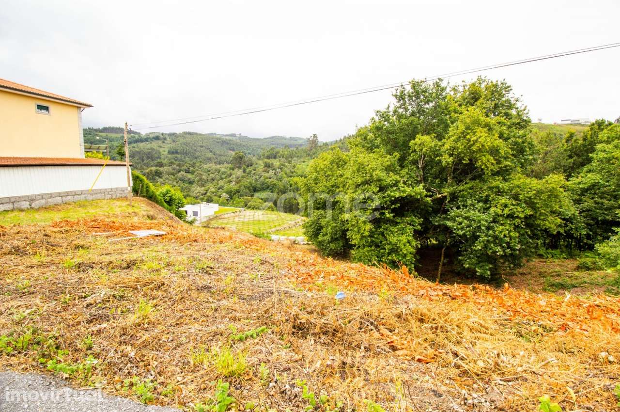 Terreno Urbanizável com 1586m2 em Tabuaças, Vieira do Minho - Grande imagem: 5/7