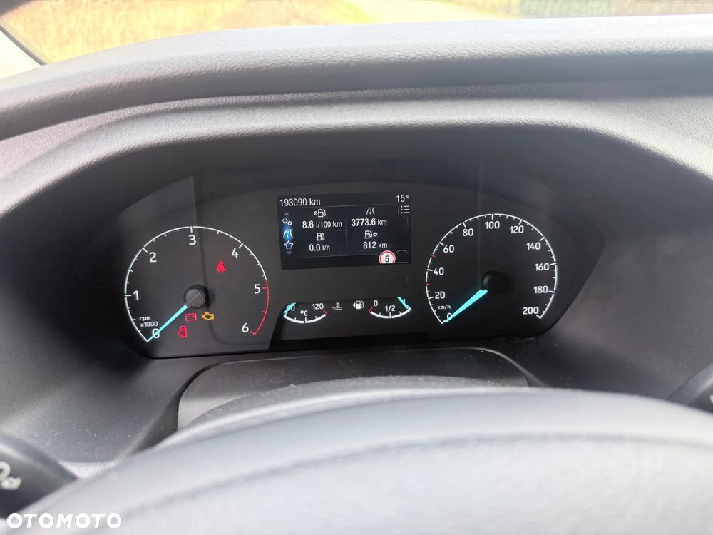 Ford Transit custom - 12