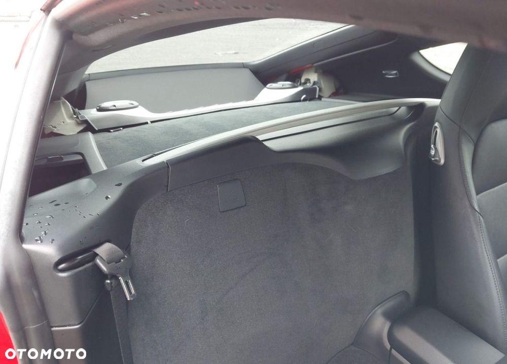 Porsche 718 Cayman - 10
