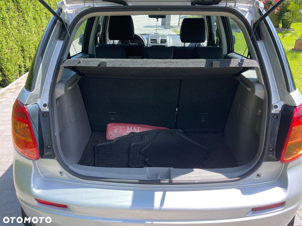 Suzuki SX4 - 7