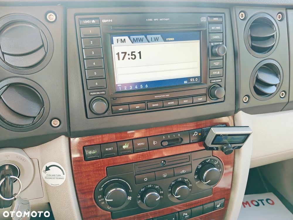 Jeep Commander 3.0 CRD Limited - 21