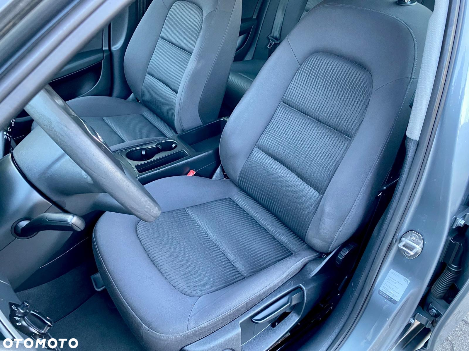 Audi A4 Avant 2.0 TDI DPF Ambiente - 15