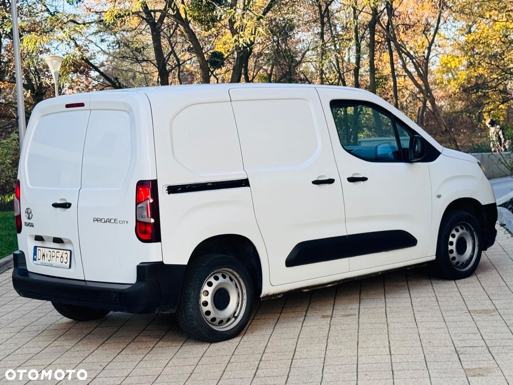 Toyota ProAce City - 14