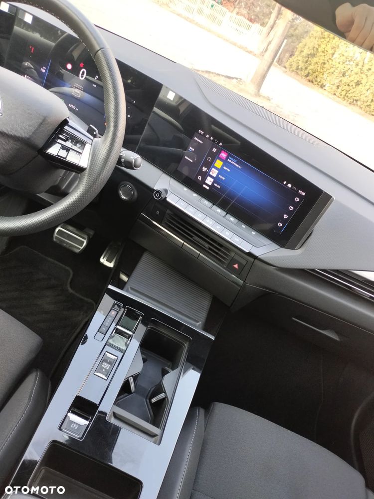 Opel Astra 1.2 Turbo Automatik GS Line - 22