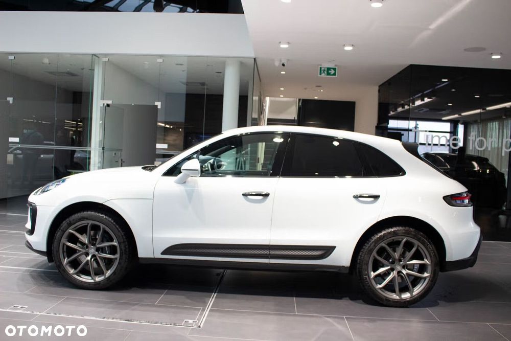 Porsche Macan - 3