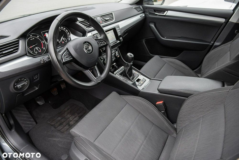 Skoda Superb 1.6 TDI Ambition Greenline - 6