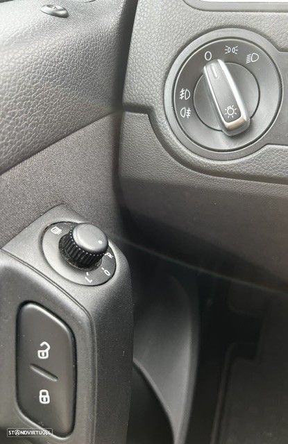 VW Polo 1.6 TDI Confortline - 10