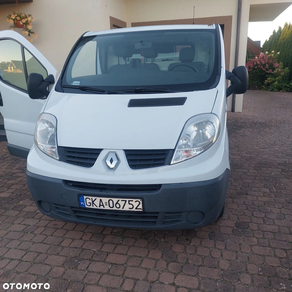 Renault Trafic - 1