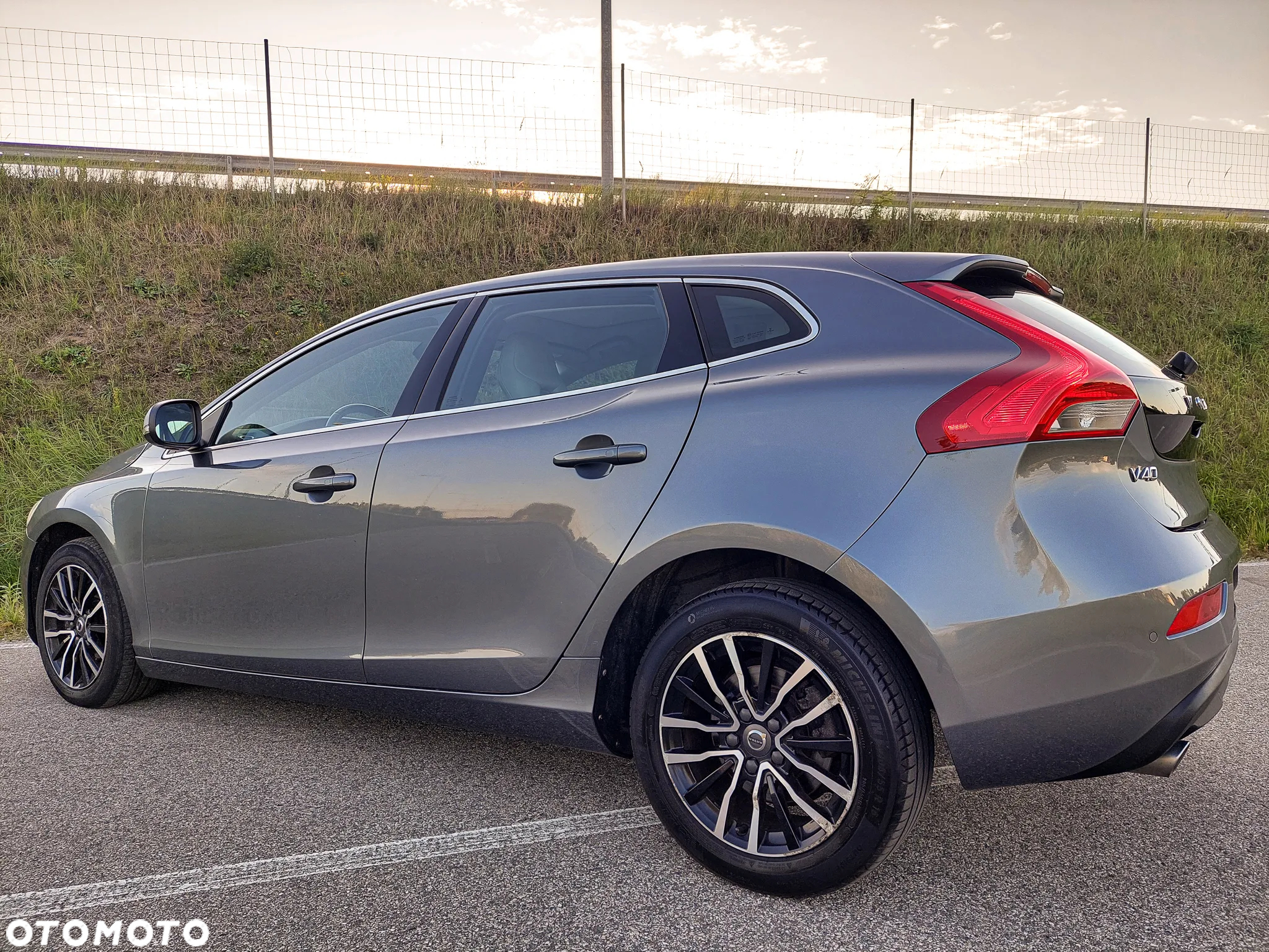 Volvo V40 D3 Drive-E Inscription - 10