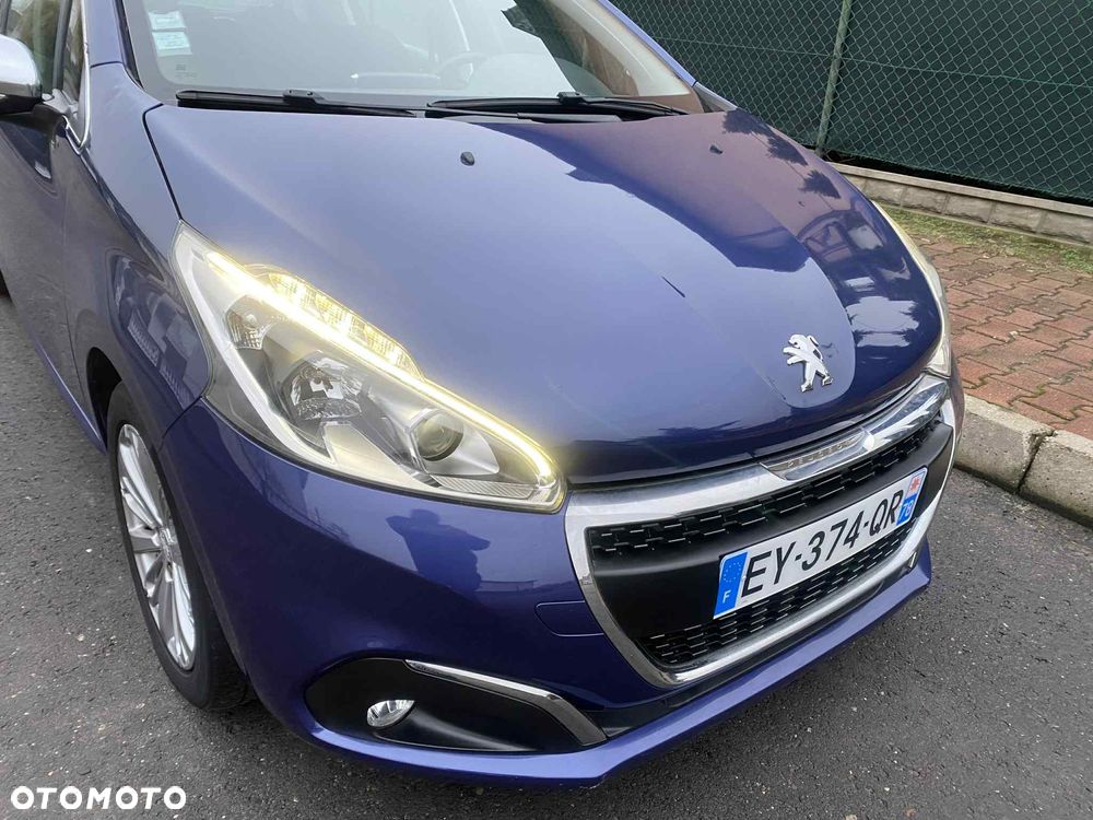 Peugeot 208 PureTech 82 Allure - 23