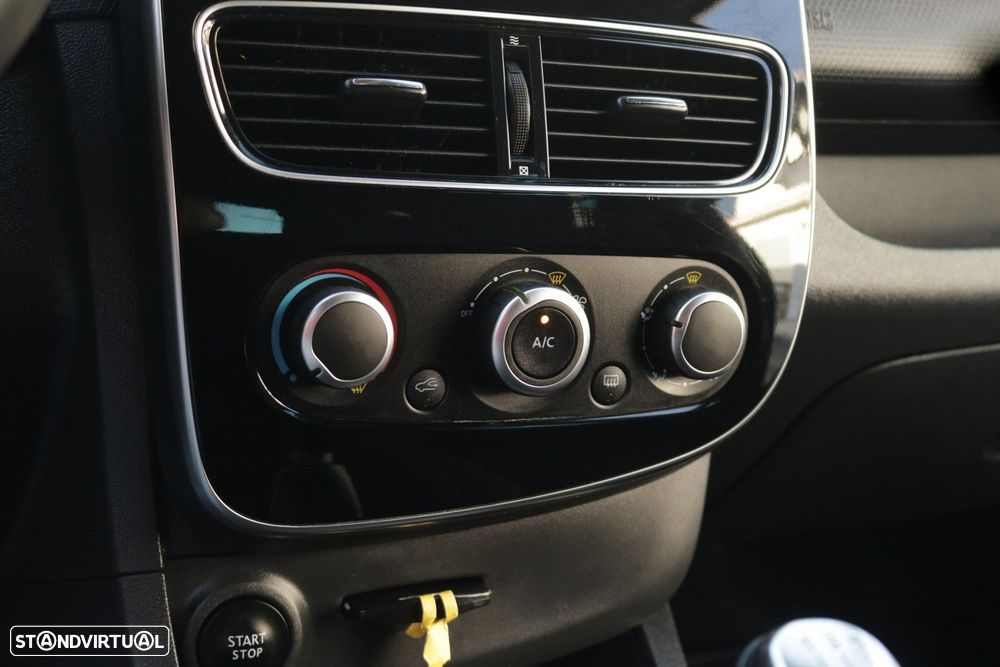 Renault Clio 1.5 dCi Limited - 51