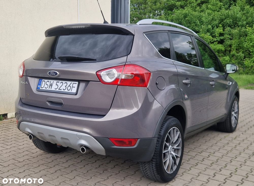 Ford Kuga - 4