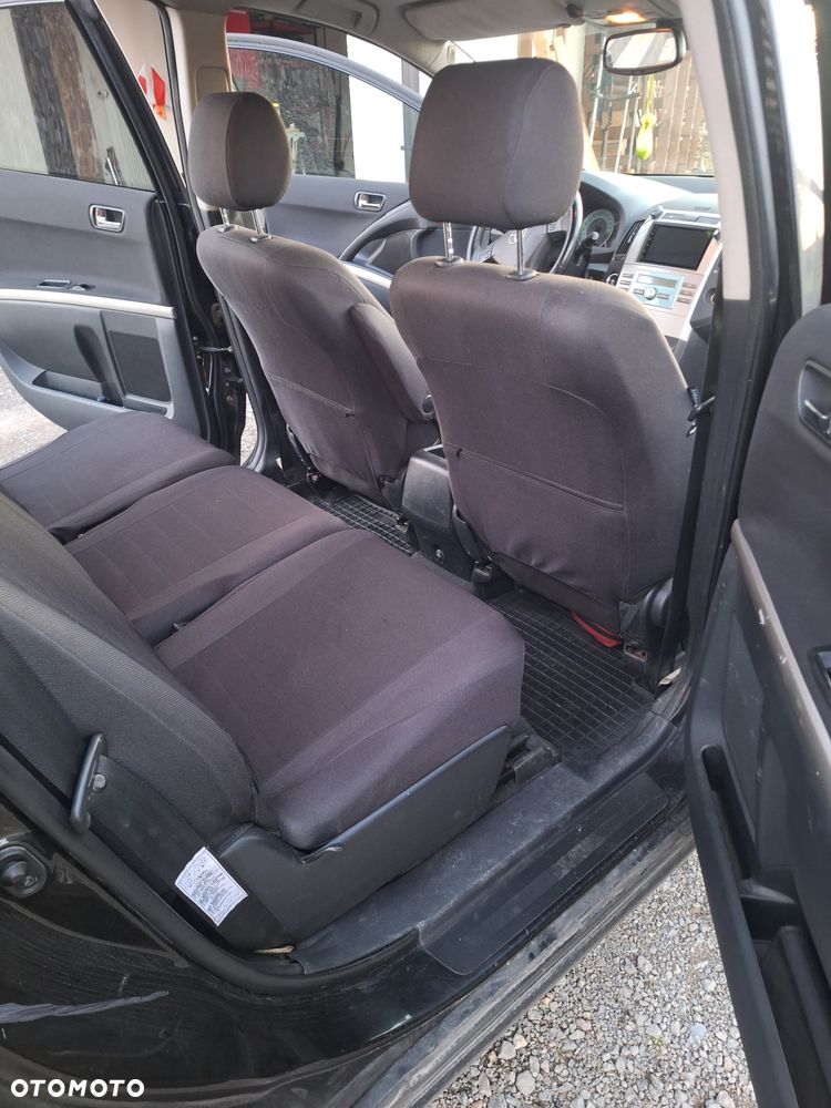 Toyota Corolla Verso 2.2 D-4D Gold - 18