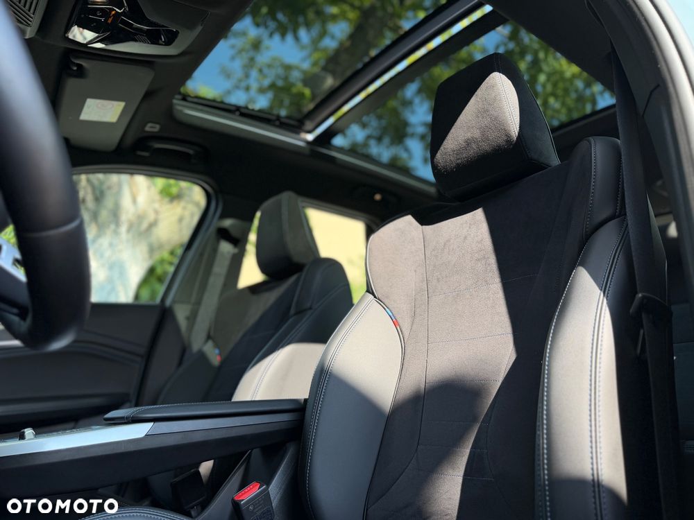 BMW iX1 eDrive20 66.5kWh M Sport Edition - 26