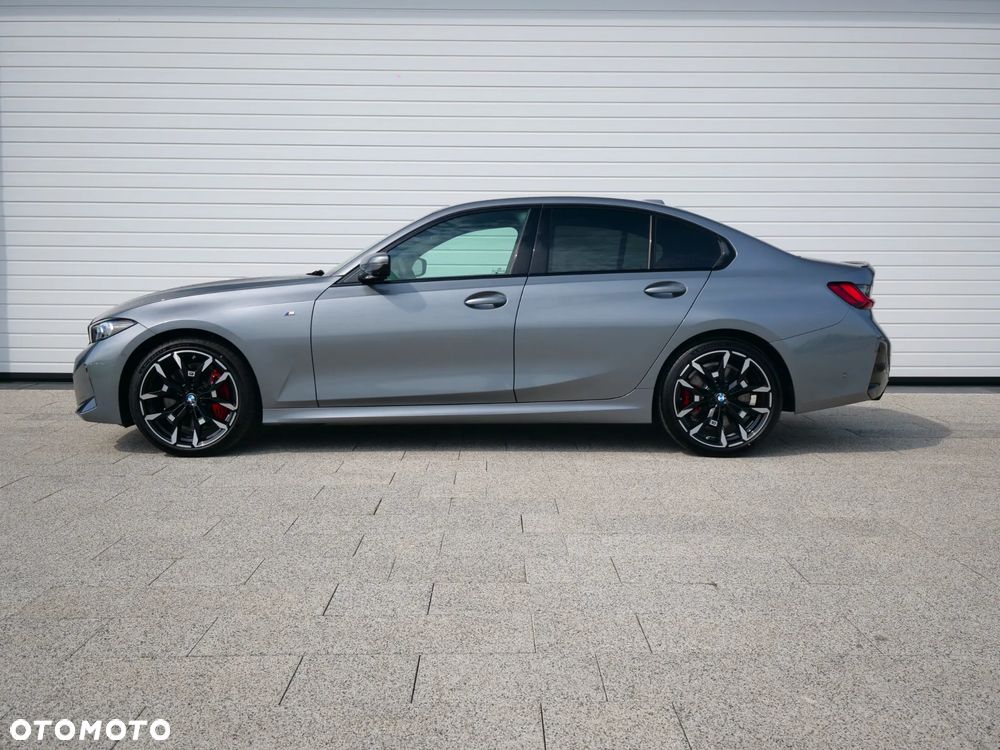 BMW Seria 3 330i xDrive M Sport sport - 6