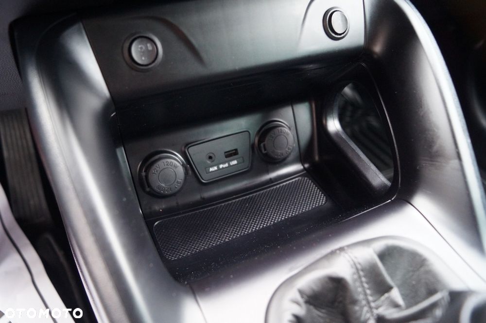 Hyundai ix35 - 23