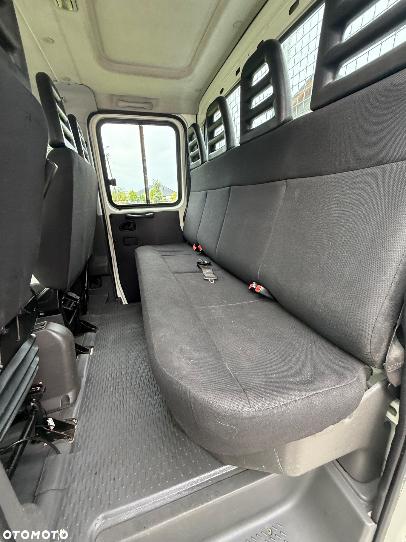 Iveco DAILY 35C13 35C15 50C15 - 23