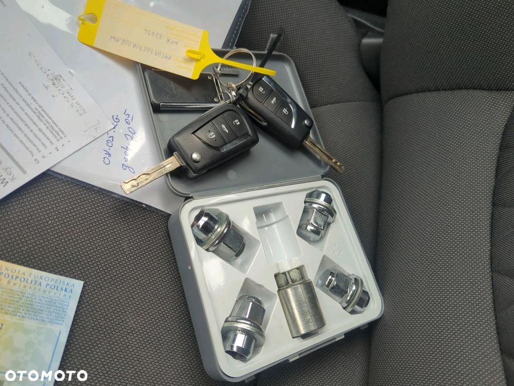 Toyota Corolla 1.5 Comfort - 14