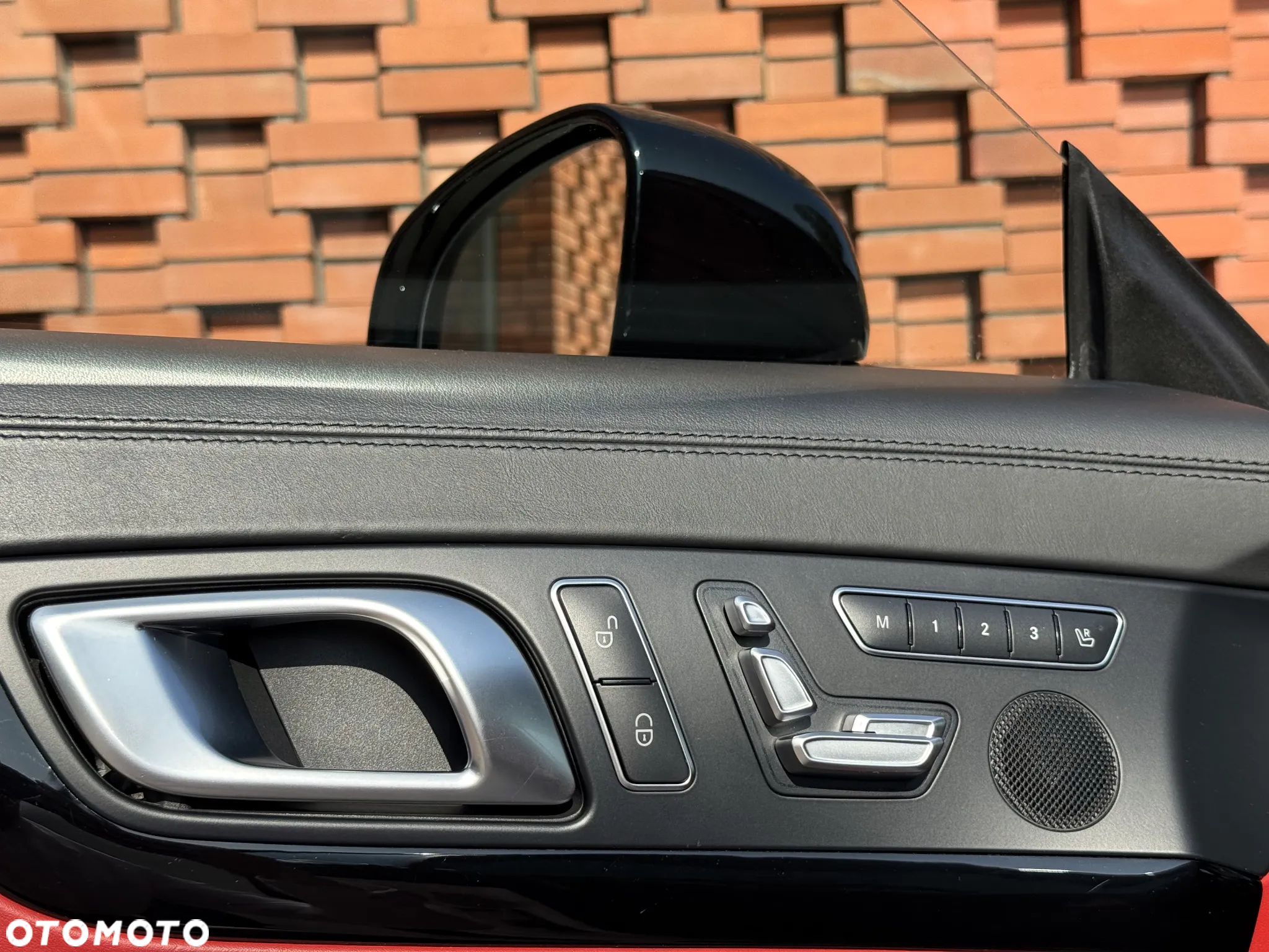 Mercedes-Benz SL 500 7G-TRONIC - 17