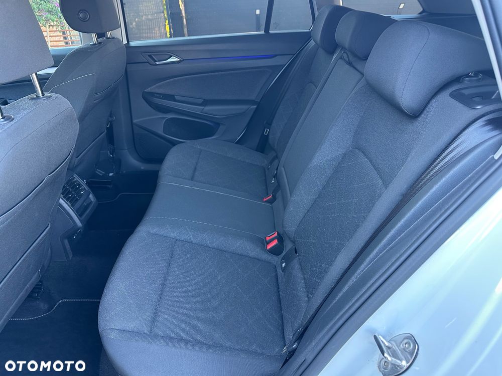 Volkswagen Golf - 20