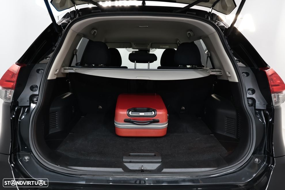Nissan X-Trail 1.3 DIG-T N-Connecta DCT - 27