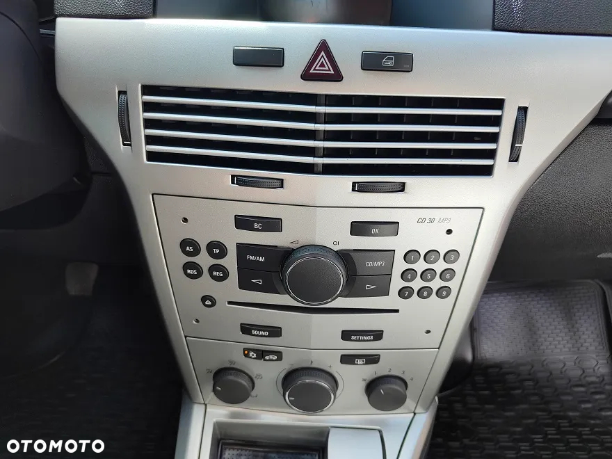 Opel Astra III 1.6 - 16