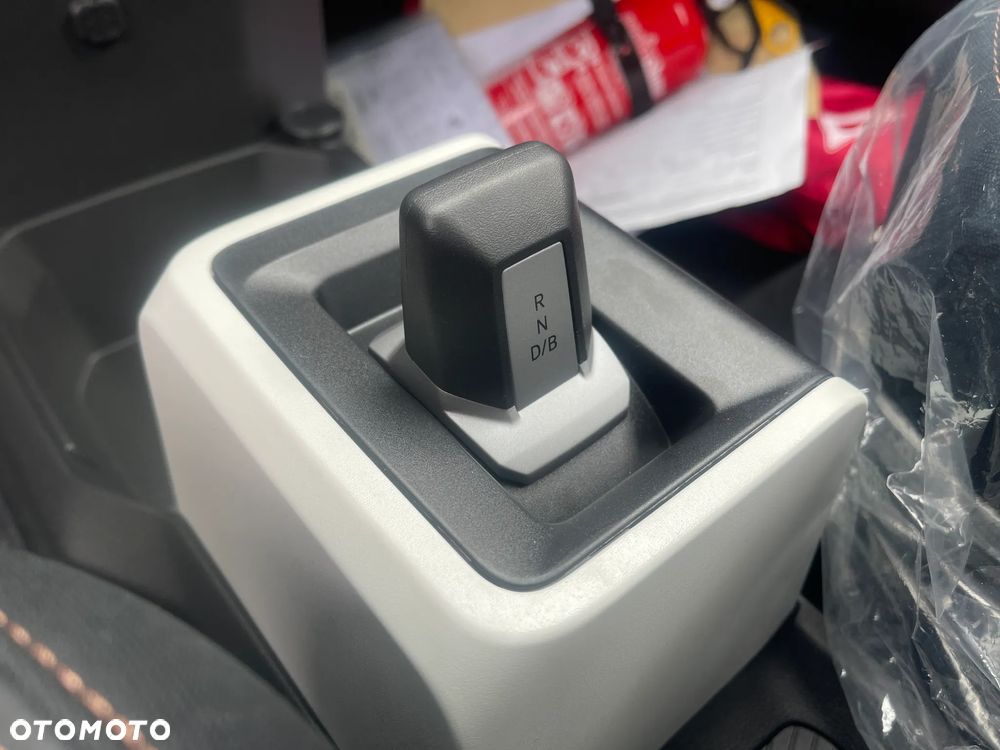 Dacia Spring Electric 24.3kWh 100 Extreme - 16