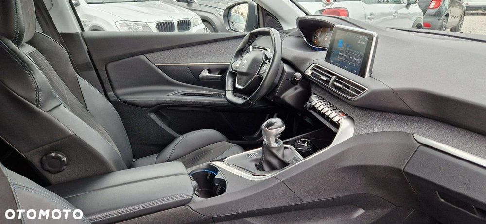 Peugeot 3008 - 28