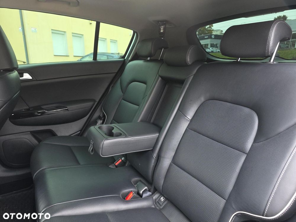 Kia Sportage 1.6 T-GDI Black Edition 4WD DCT - 16