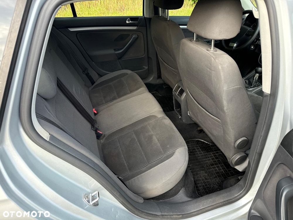Volkswagen Golf - 7