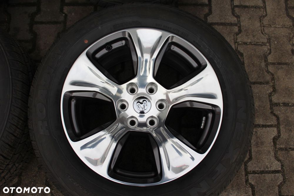 oryg dodge ram 1500 20cali 6x139,7 et19,05 9j tpms - 4