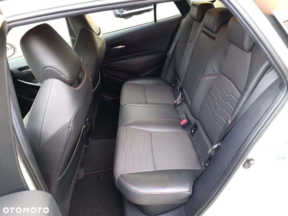 Toyota Corolla 2.0 Hybrid Selection - 26