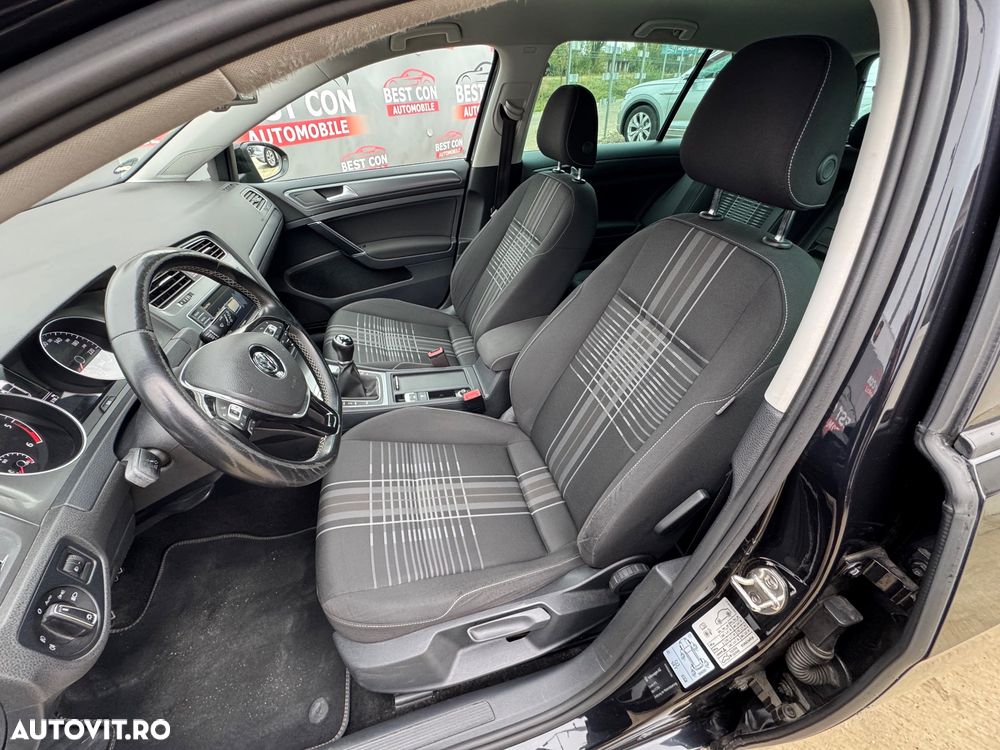 Volkswagen Golf 1.6 TDI BlueMotion Technology Lounge - 6