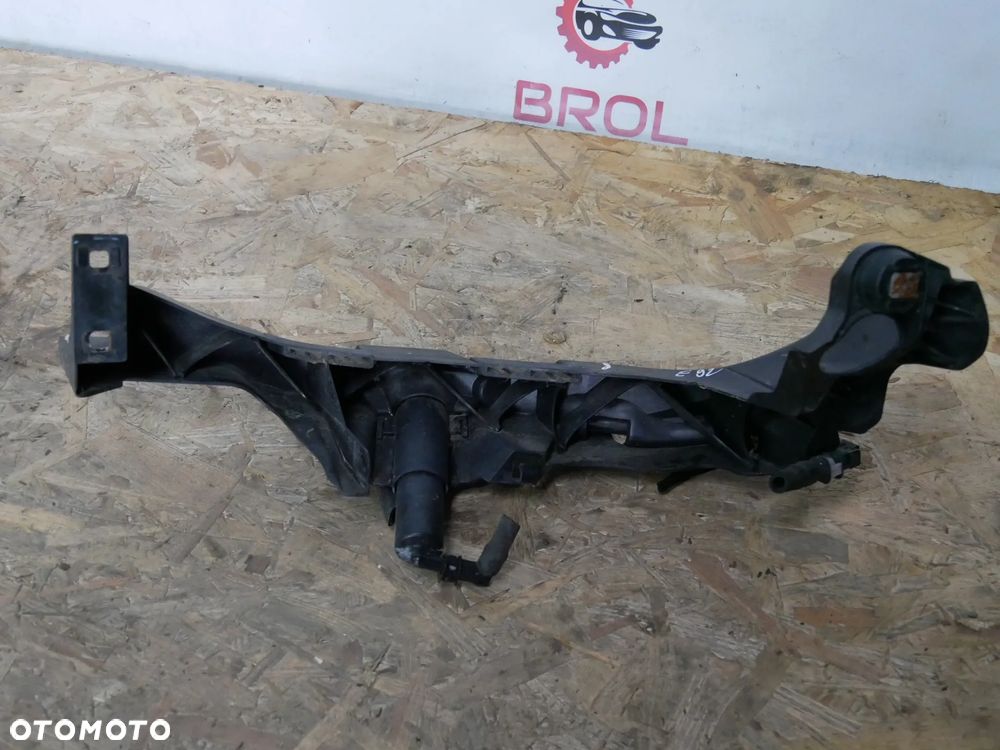 ŚLIZG MOCOWANIE LAMPY PRAWE BMW E92 7154724 SPRYSKIWACZ - 2