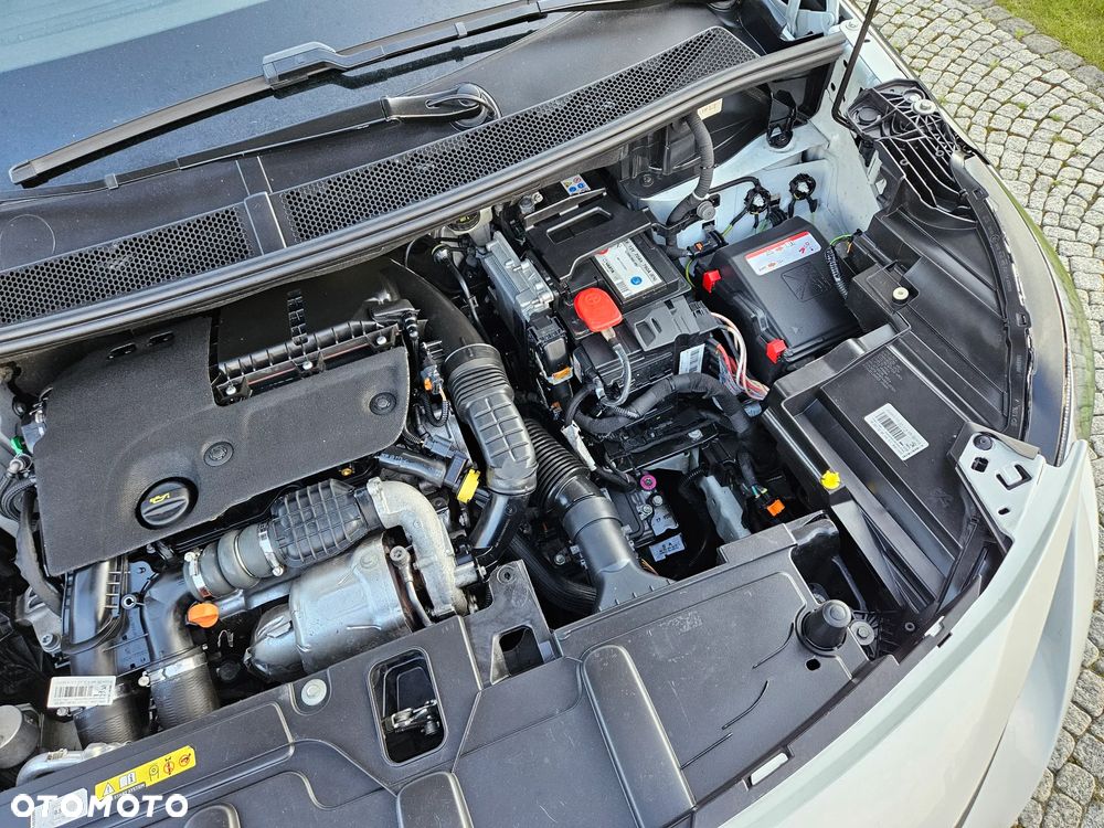 Peugeot 5008 1.6 BlueHDi Style 7os - 39