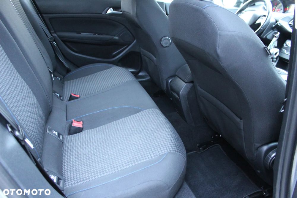 Peugeot 308 - 10