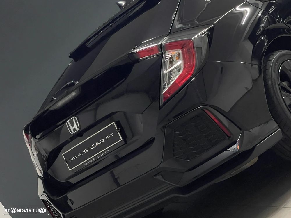 Honda Civic 1.0 i-VTEC Executive CVT - 11