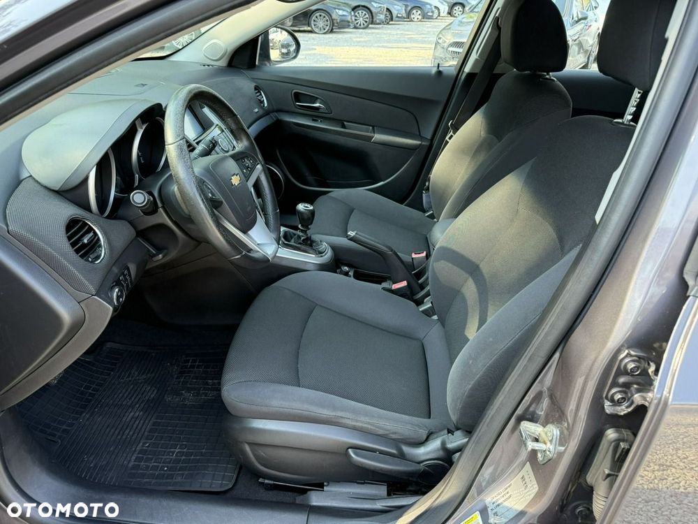 Chevrolet Cruze 2.0 D LT+ - 19