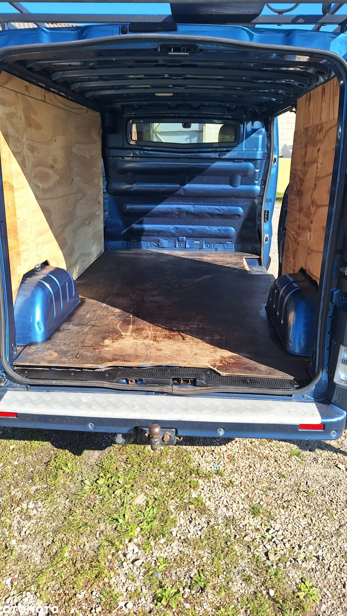 Opel Vivaro - 9